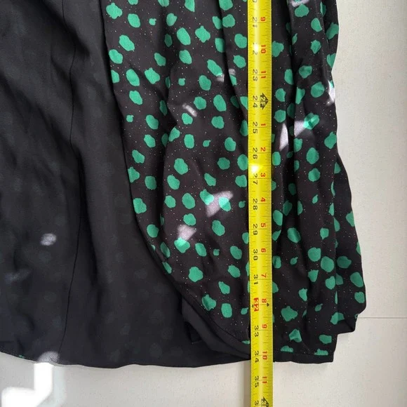 Cynthia Rowley Green Polka Dot Wrap Dress Black Long Sleeve V-Neck Size 0 - Picture 13 of 13